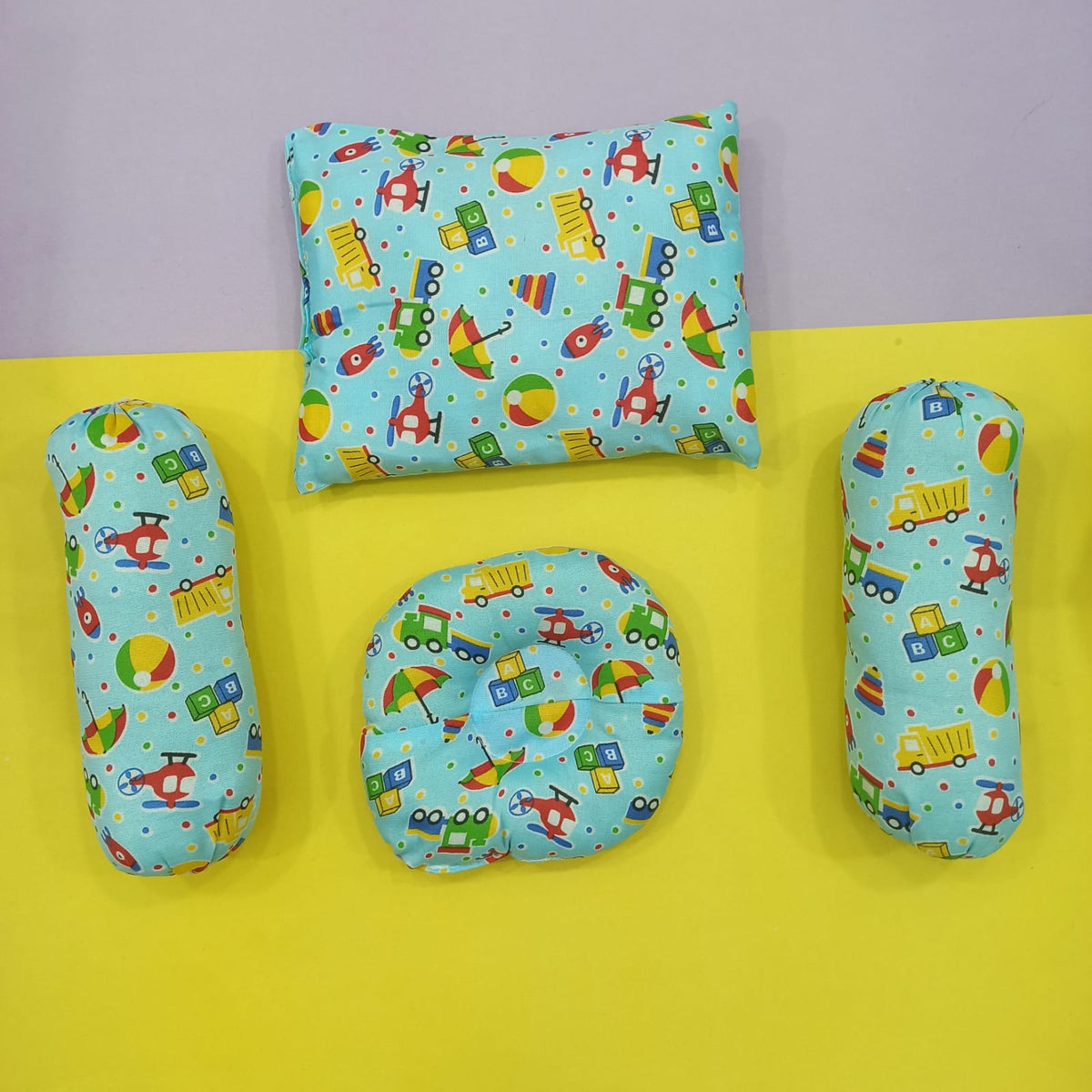 Pack of 4 Pillows Set - Transport