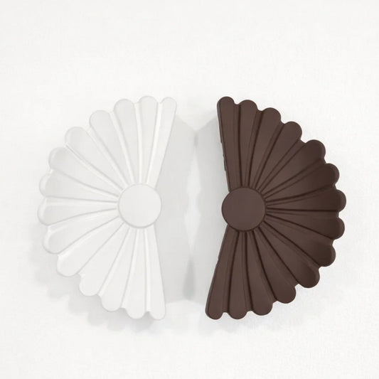 Pack of 2 - Catchers - Brown & White - Floral